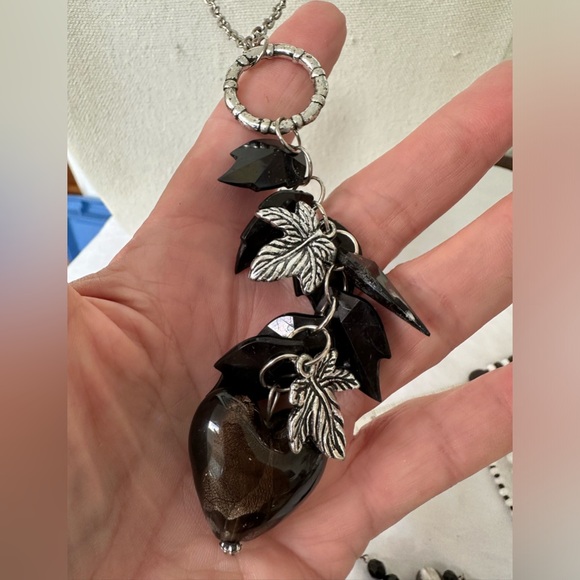 Three long silvertone and black statement necklaces - Picture 6 of 8